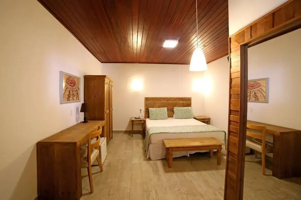 Coconuts Maresias Hotel