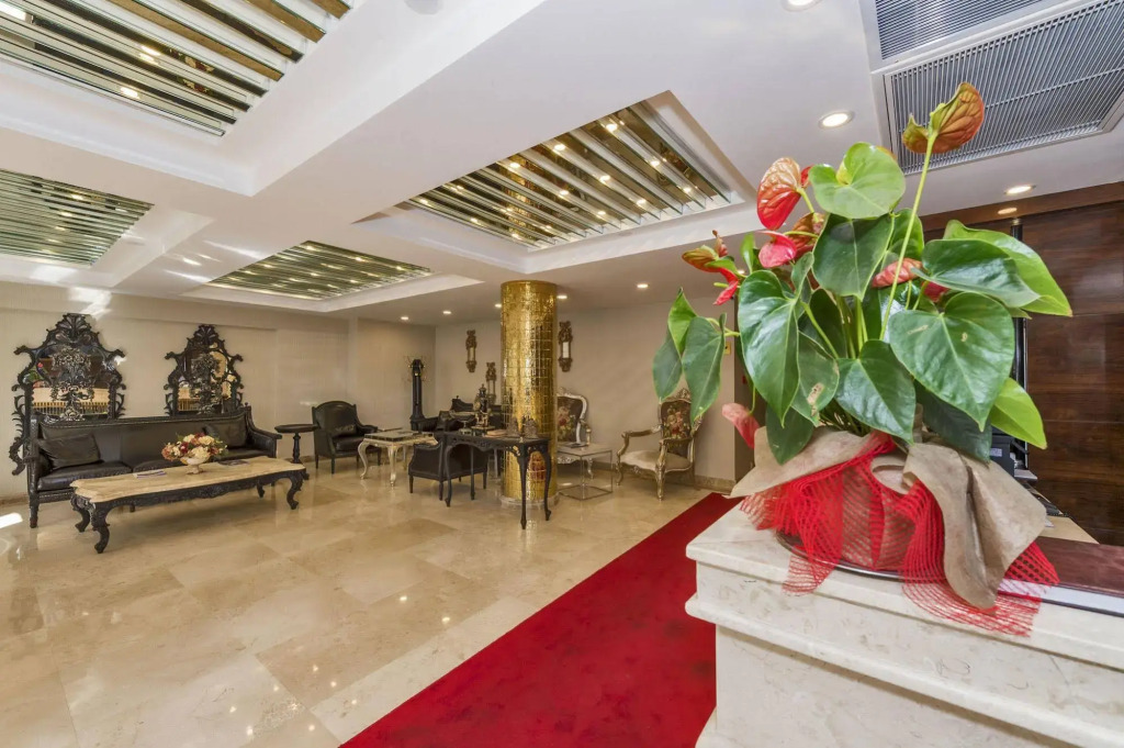 Escardin Hotel