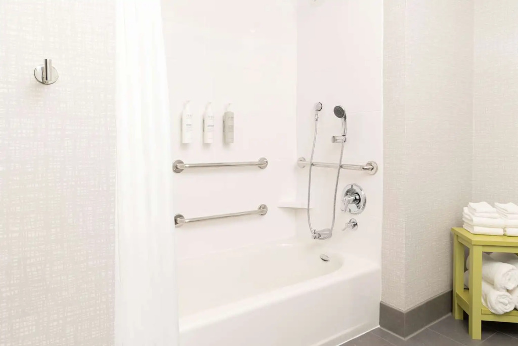Hampton Inn & Suites by Hilton Santa Rosa Sonoma Wine Country