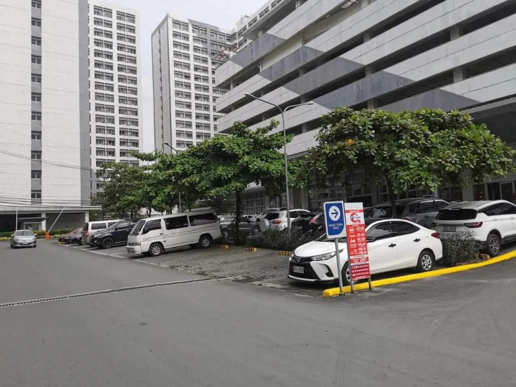 Liam's Pad at grace residences