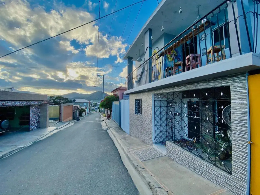 El Patio Azul