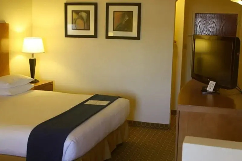 Holiday Inn Express Greer/Taylors @ Us 29