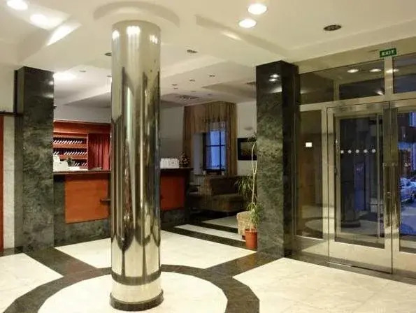 Best Western Grand