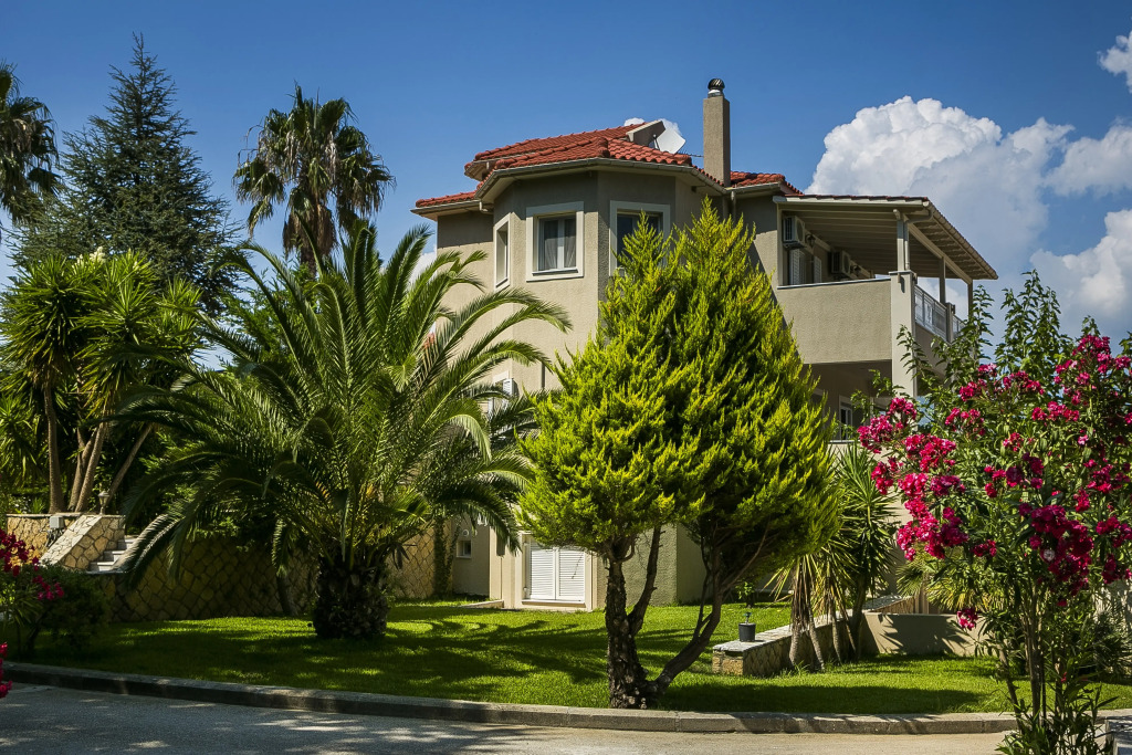 Hidden Gem Estate Kefalonia, Multi-Award Winner