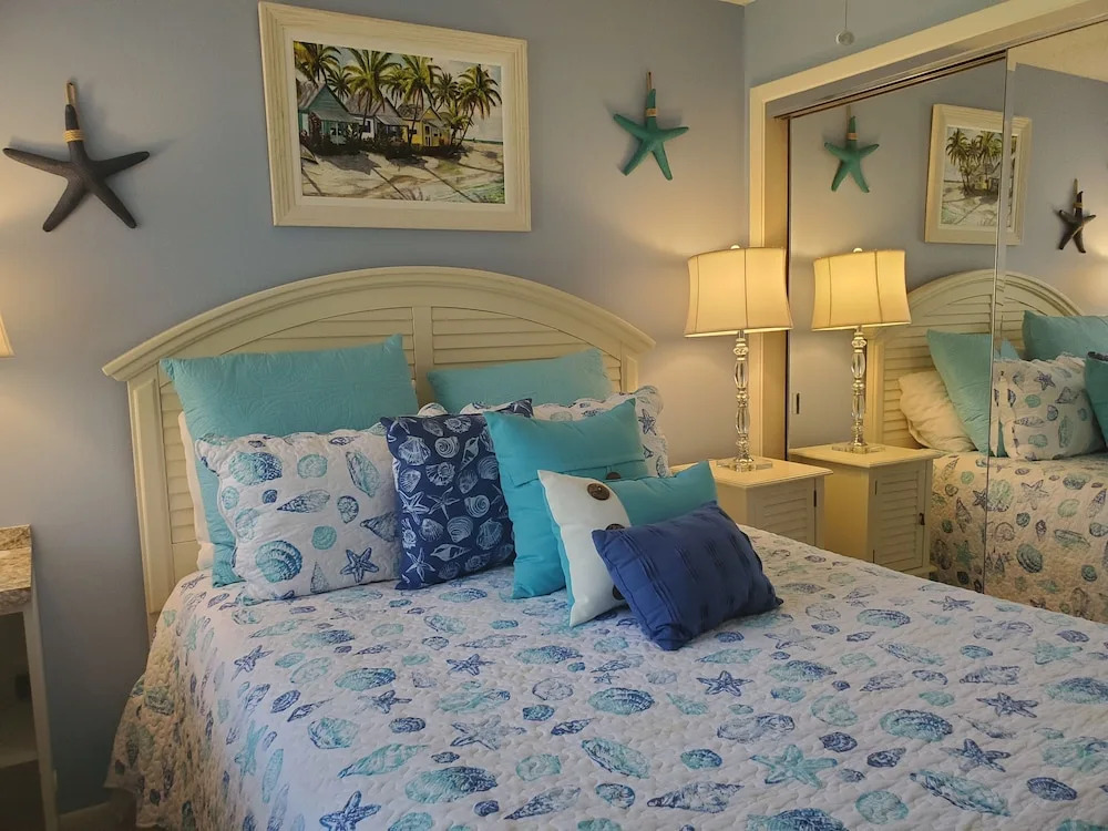 Midnight Cove Ii 715f - Siesta Key Beauty! 2 Bedroom Condo