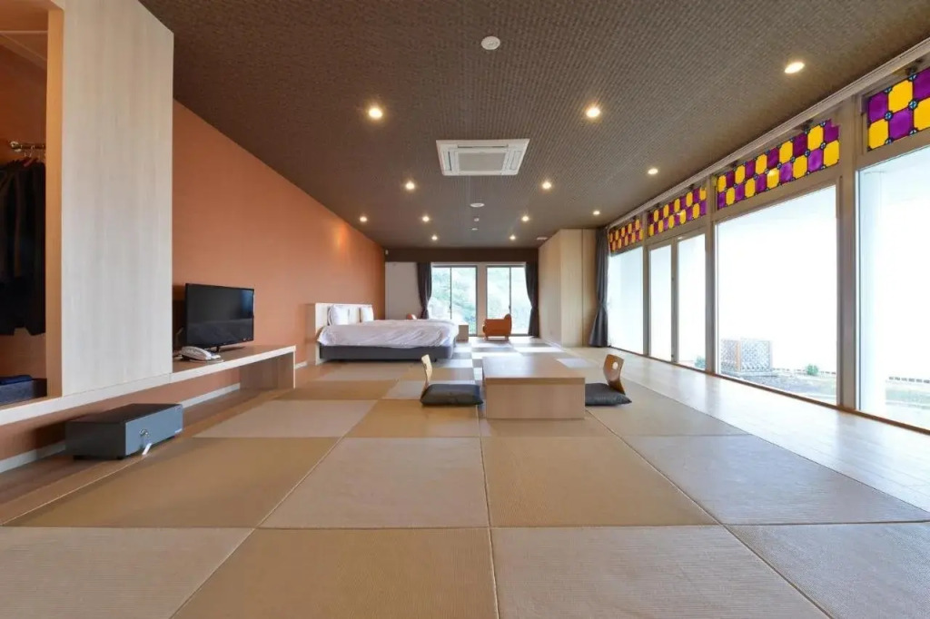 Ooedo Onsen Monogatari Premium Atami