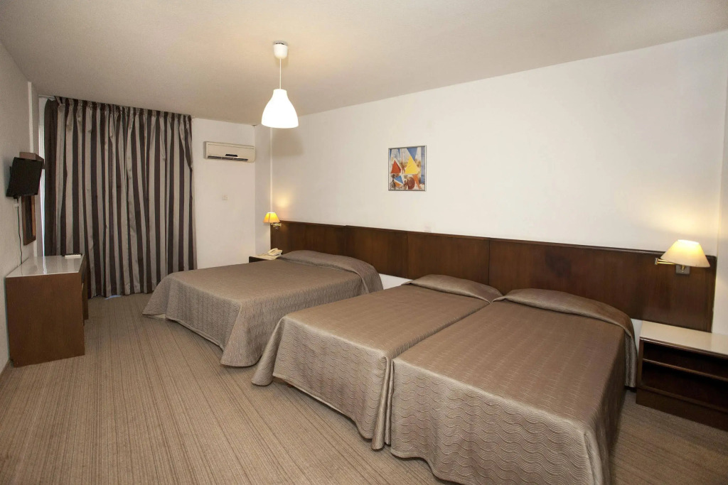 Petrou Bros Hotel Apartments