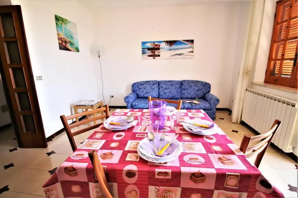 Holidaycasa Leone - Con Posto Auto a 200mt Dal Mare