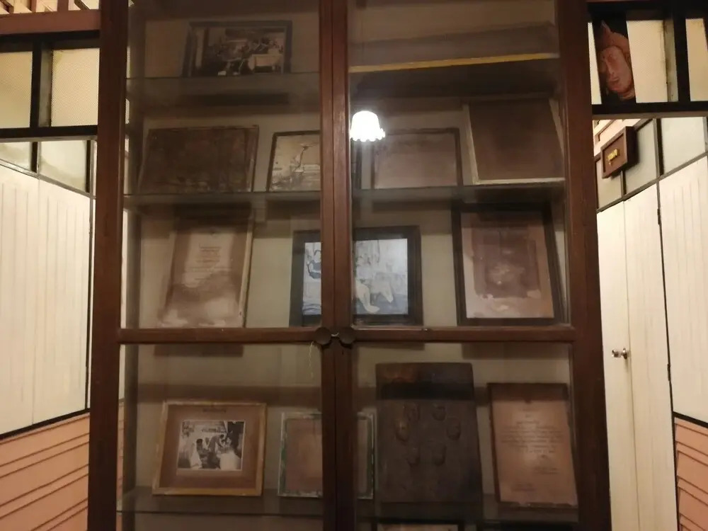 Ruang Sabai Amphawa