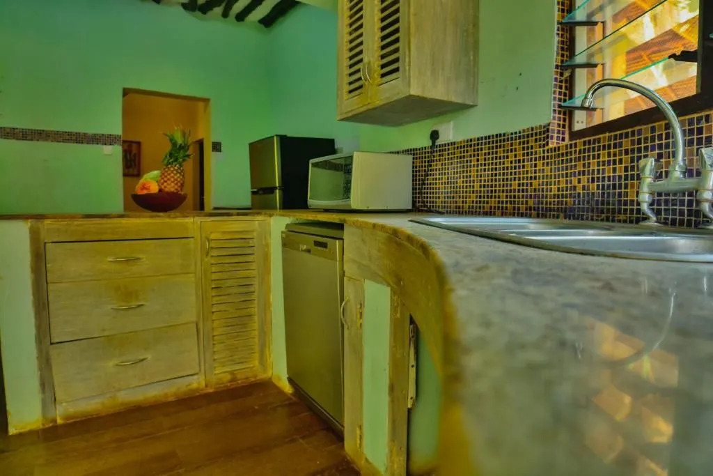 Upani in Diani complimentary cook for villas only, room service for deluxe suites