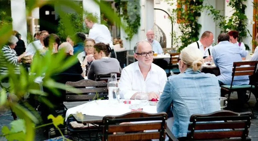Schreiners Essen und Wohnen
