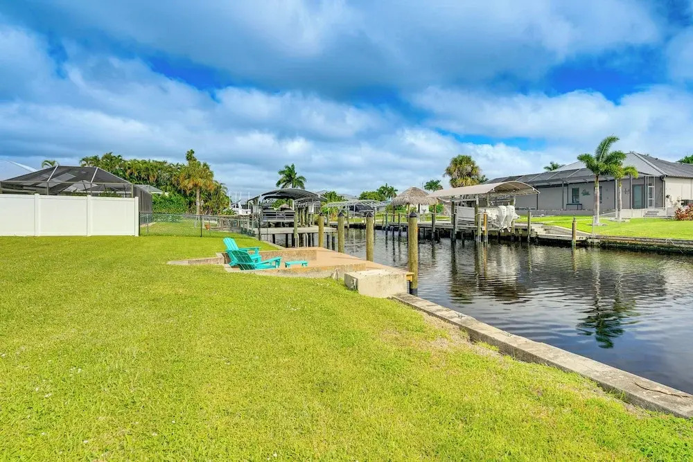 Fish & Swim: Waterfront Home w/ Dock in Cape Coral
