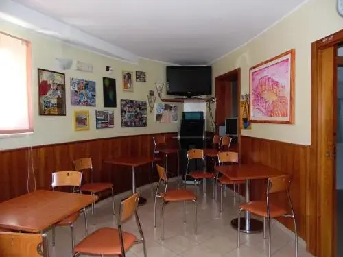 Hotel Coste Del Lago
