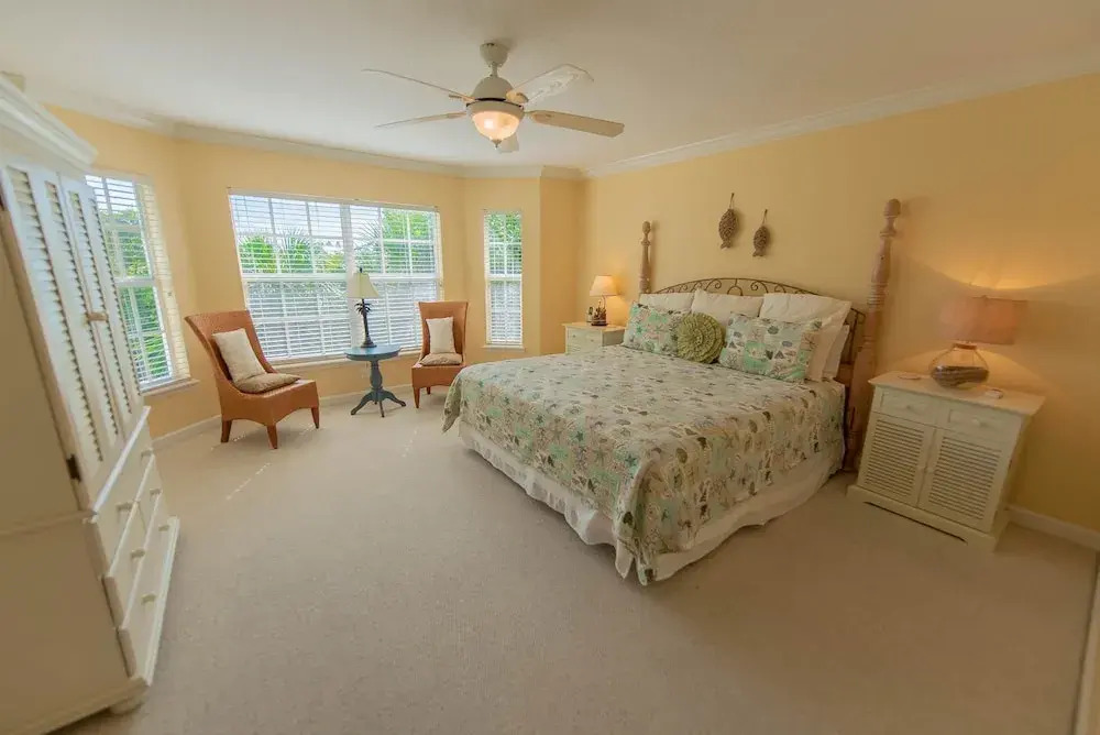 Quiet Palms Apartment 3