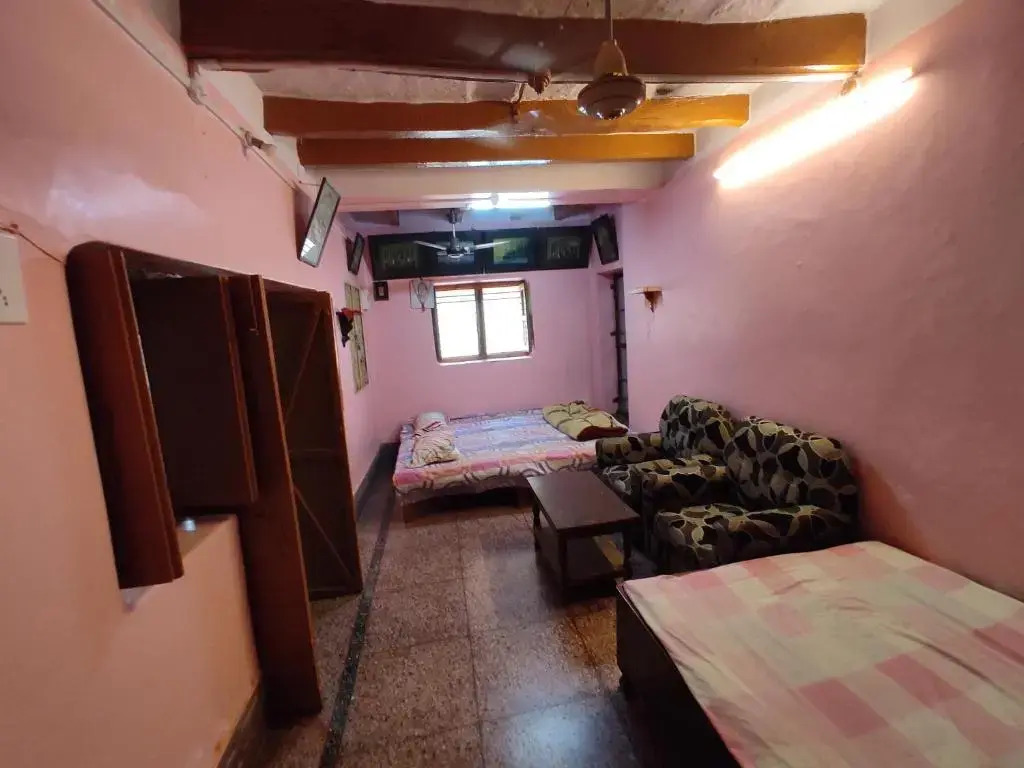 HERITAGE HOMESTAY@OLD CITY NEAR GANGES