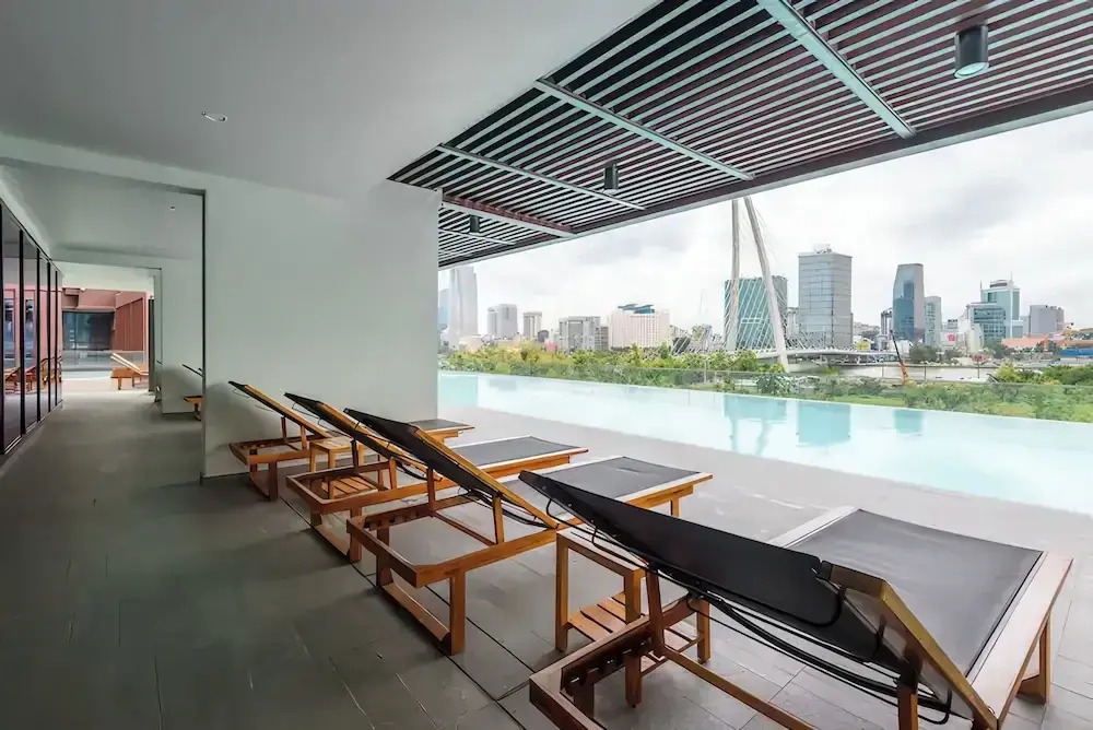The Metropole - Horizon View Riverside