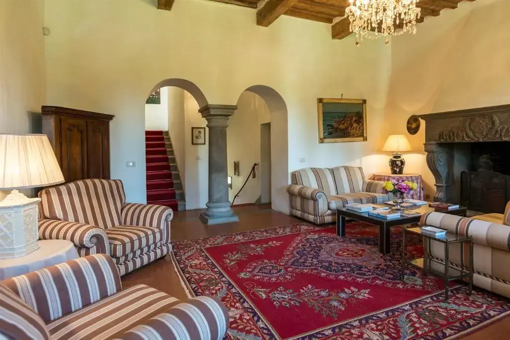 Villa Palazzaccio 26, Emma Villas