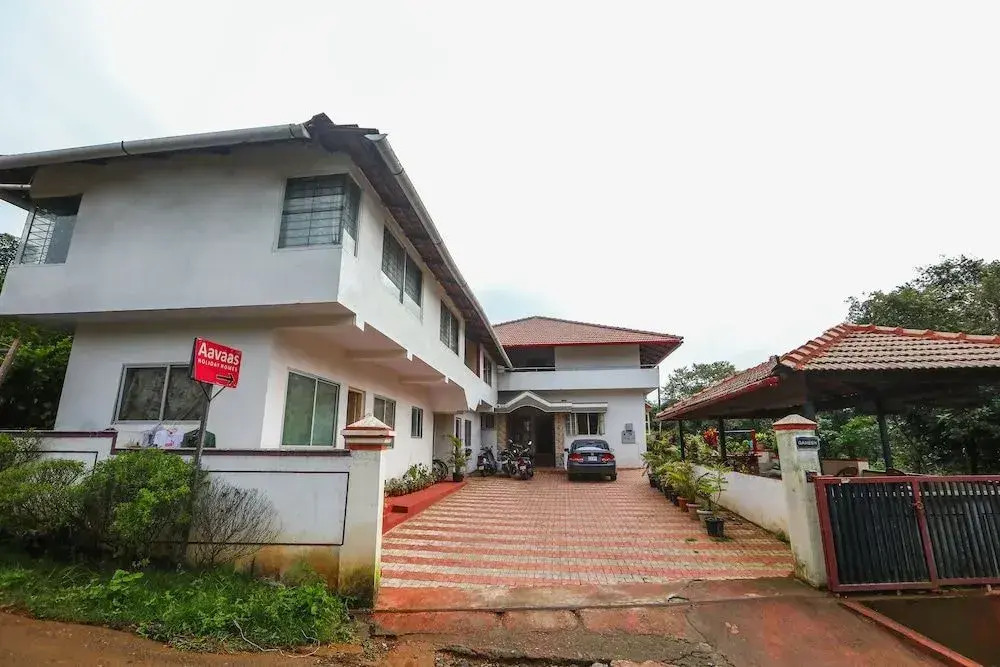OYO 10550 Avaas Holiday Homes
