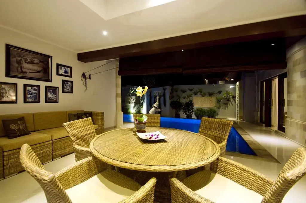 Taman Kesari Villas