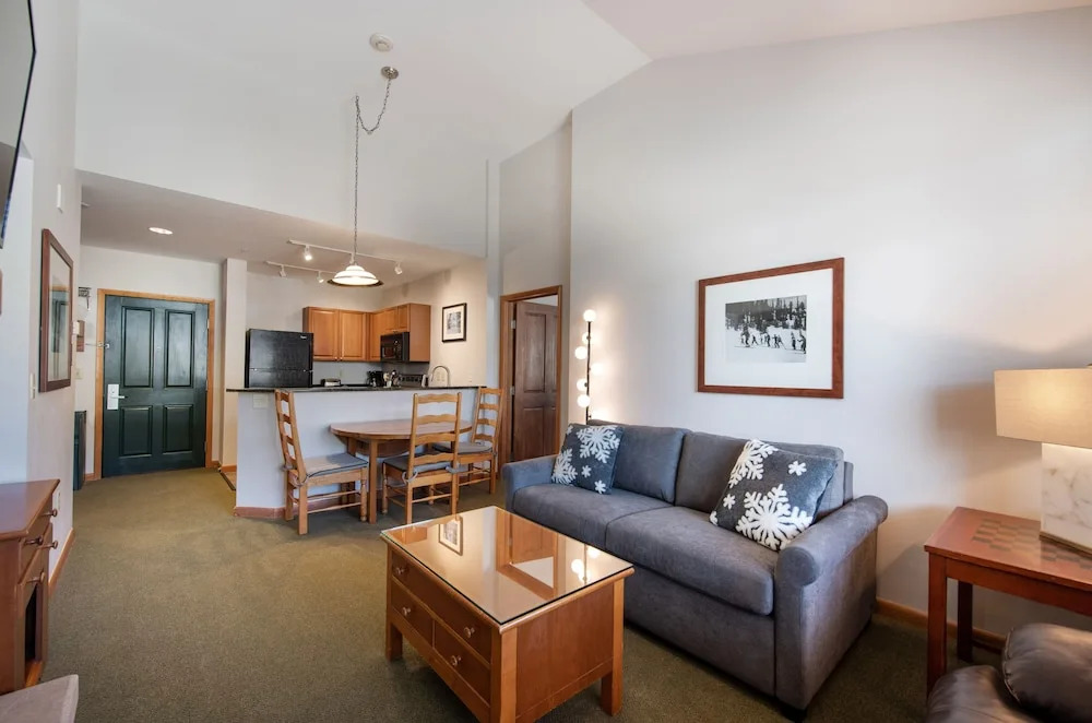 Zephyr Mtn Condo with Village View- Select-Unit 2506
