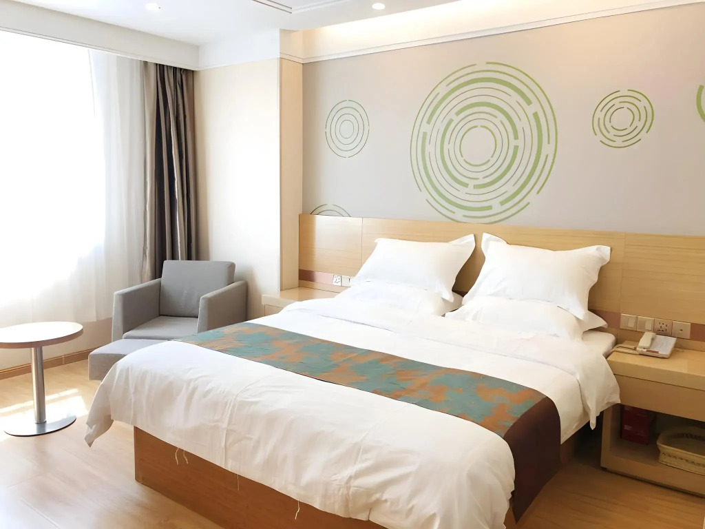 GreenTree Inn Urumqi Airport Tianyi International City