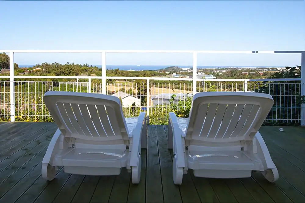 Jeju Sandy Pet Pension & Guesthouse