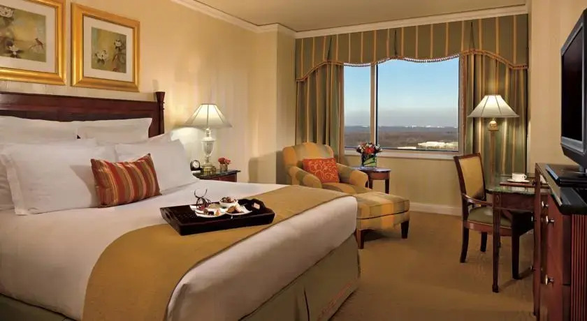 Crowne Plaza Cincinnati North