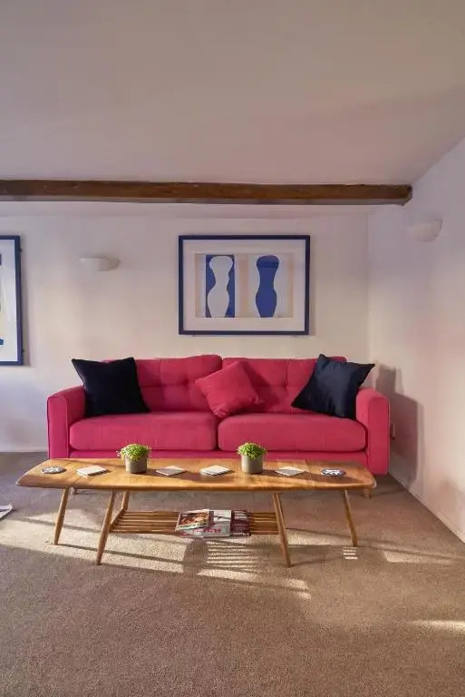 No 88 UPPER ST GILES - Elegant, Stylish Townhouse