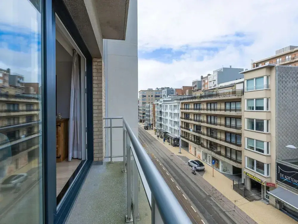 Nice Apartment on the 4th Floor for Family