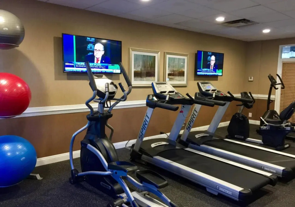 Hotel dLins Ontario Airport