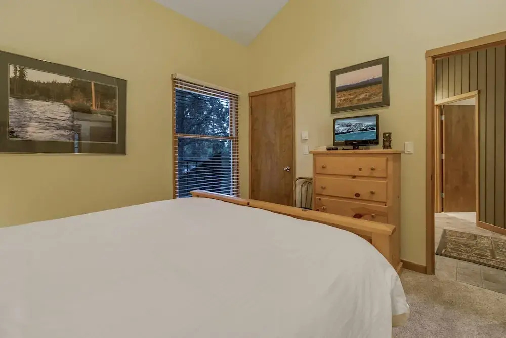 Ski House 255