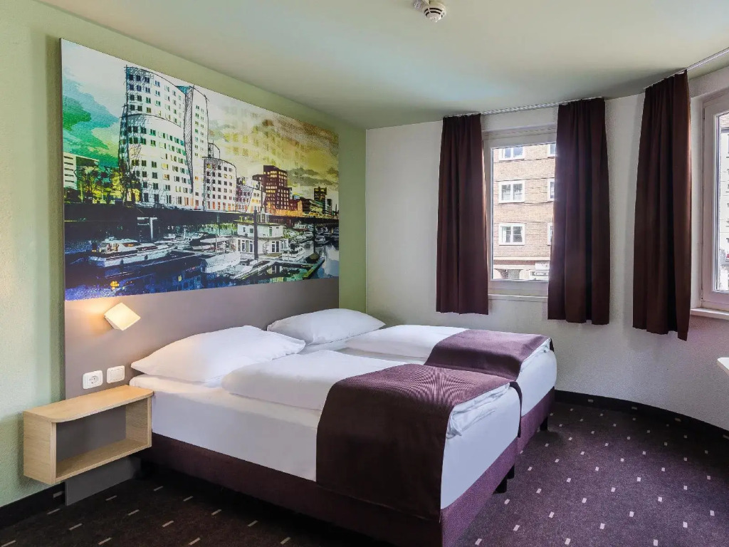 B&B Hotel Düsseldorf City-Süd