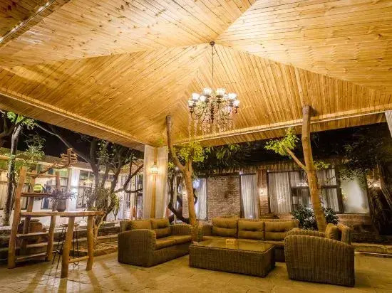 Yuyetang Private Soup Homestay (Guangzhou Panyu Bangjiang Zhan)