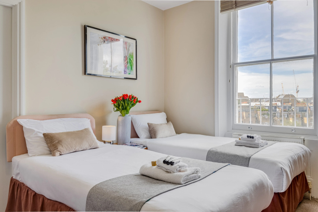 1 Lexham Gardens Hotel