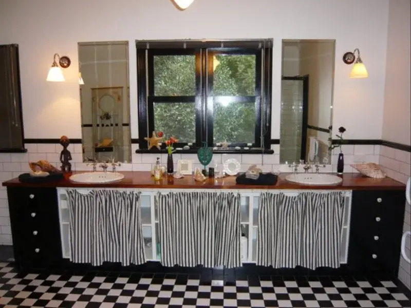 Forest Edge Cottage at Merrow Cottages