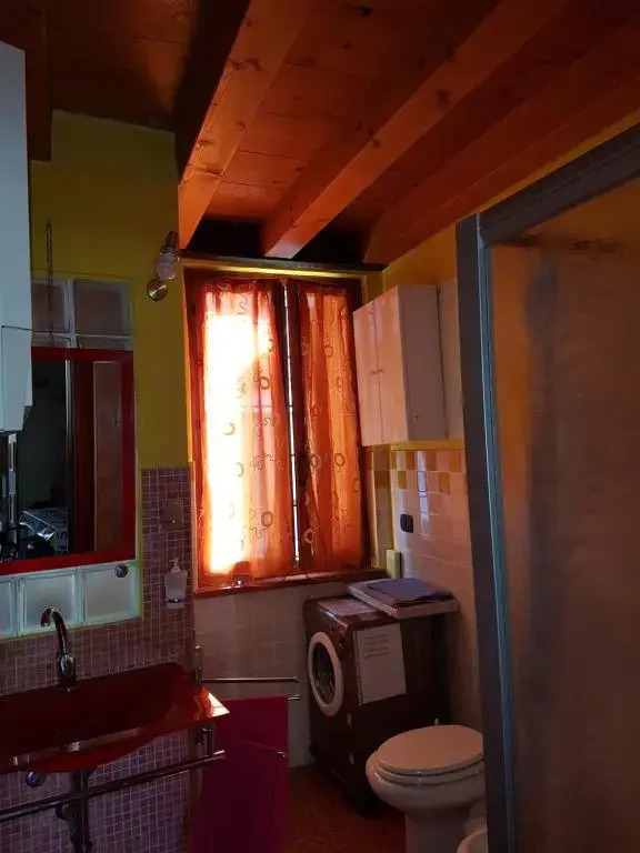 Dora Baltea Monolocale primo piano Mansarda secondo piano