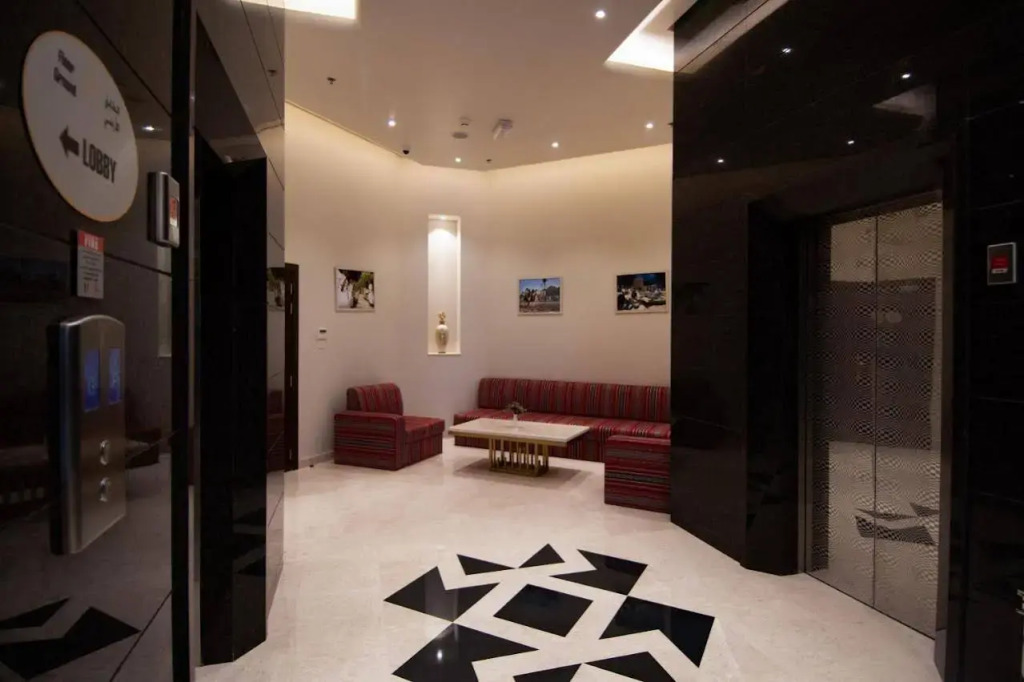 Rozana Hotel