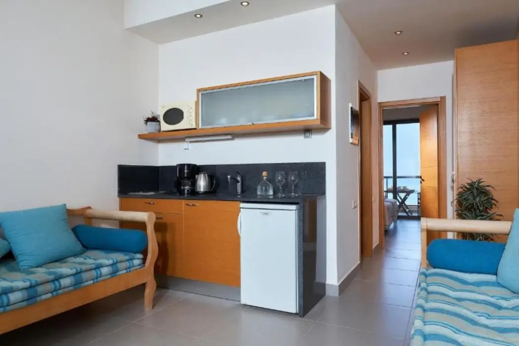 Creteco Hotel & Suites