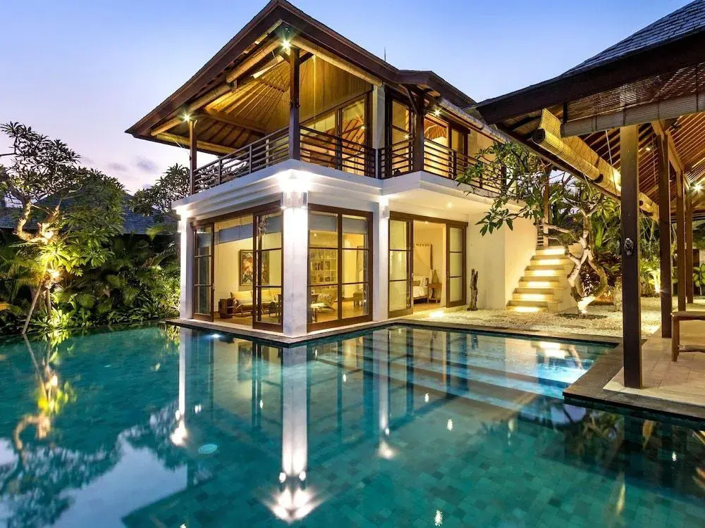 Villa Frangipani Waters