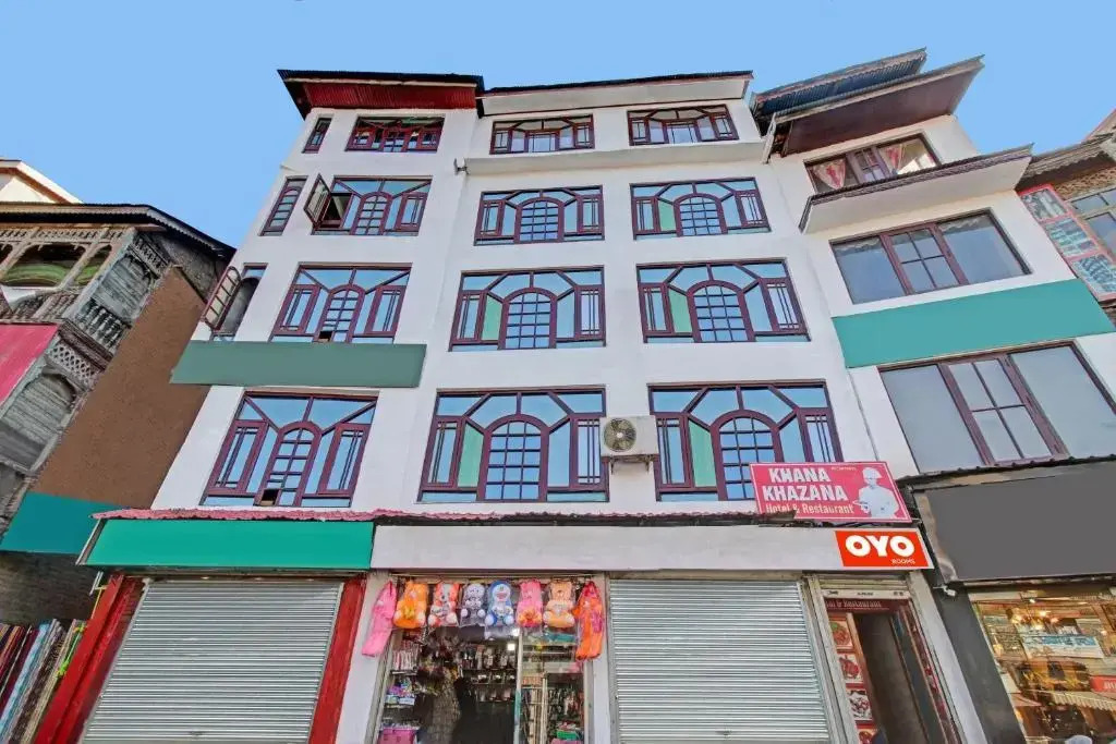 OYO 89626 Hotel Khana Khazana