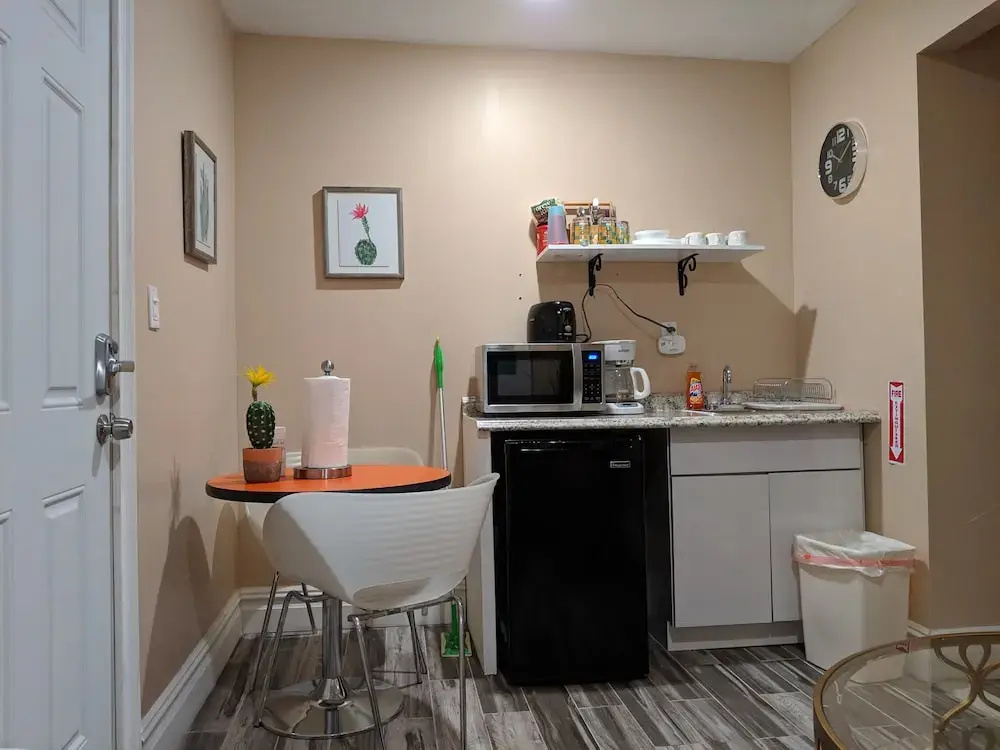 NYC 10 Mins, 6 Luxury Affordable Multi Bedroom Apartments