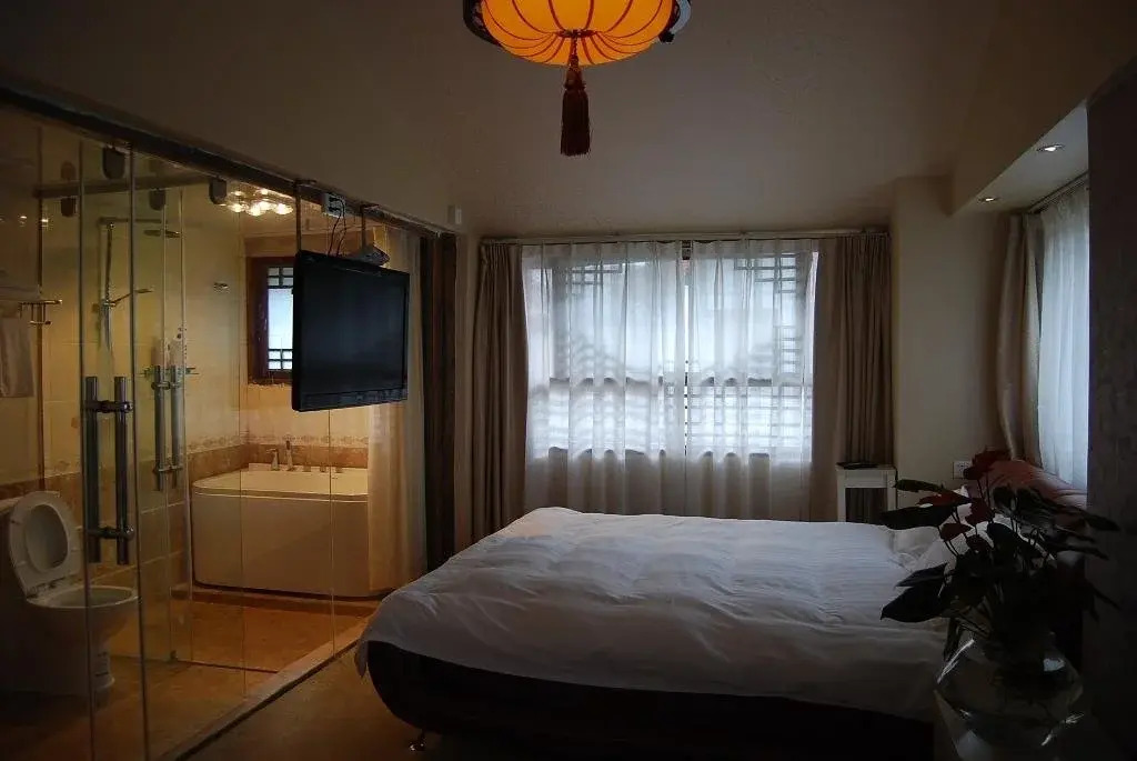 Li Jiang Ya Yue Hostel