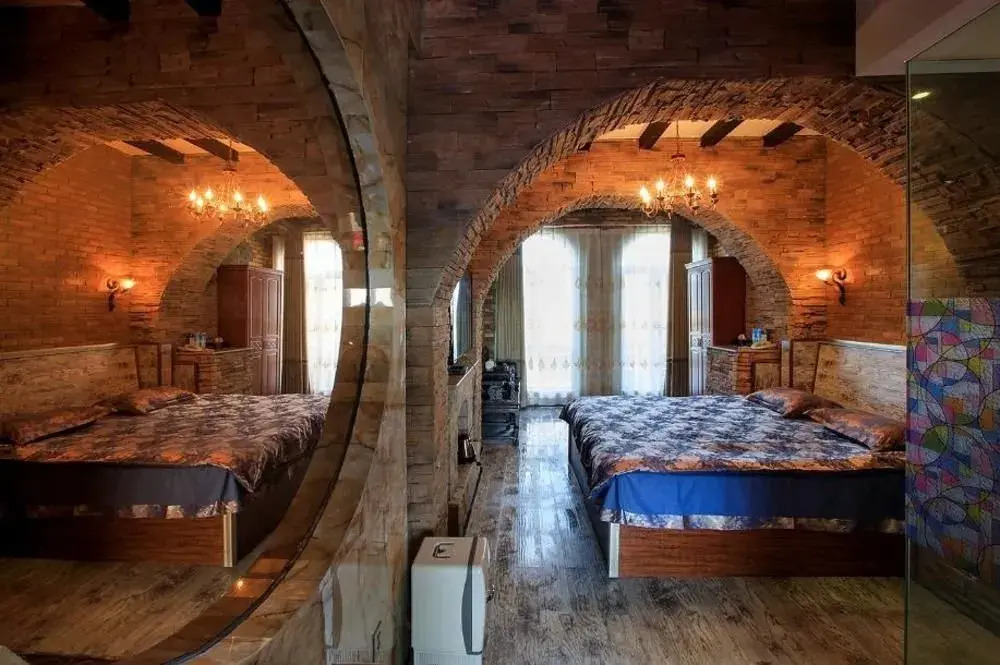 Meishen Palace Castle Spa