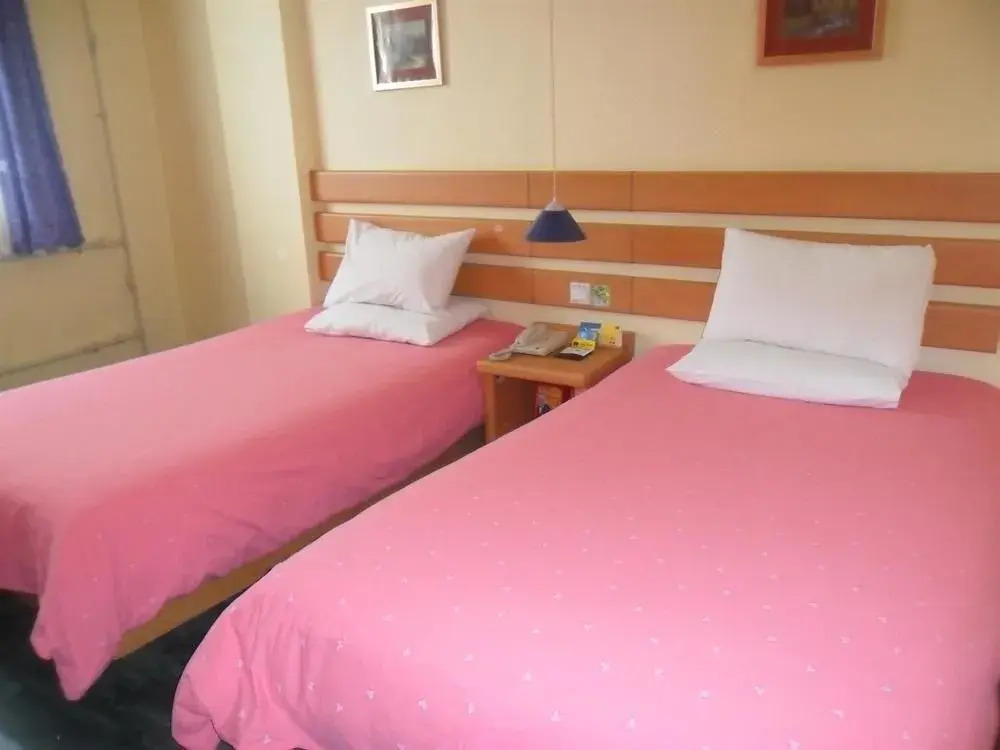 Home Inn Longtan Road - Taian
