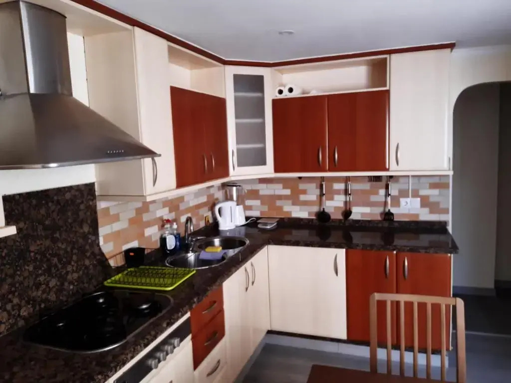 Modern huge appartement, just 100 m from the beach