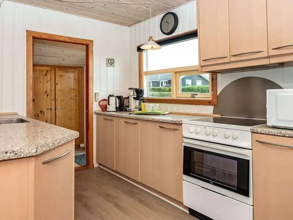 Vibrant Holiday Home in Juelsminde near Sea