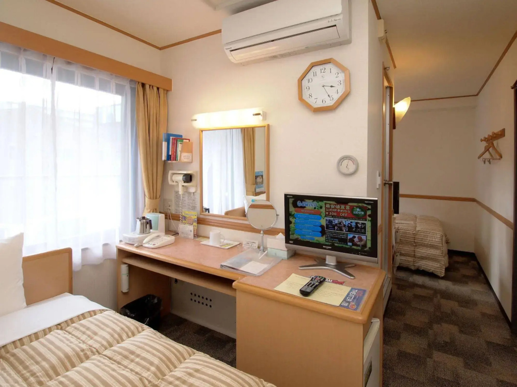 Toyoko Inn Sendai Nishi-guchi Hirose-dori