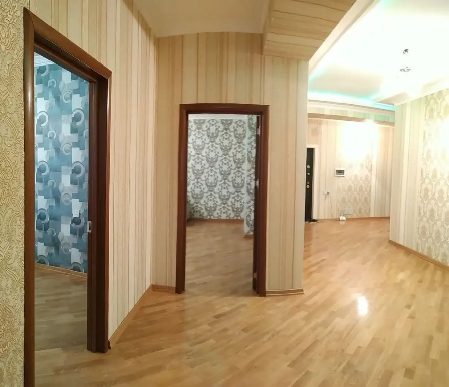 Bakuvi Tourist Apartment B091