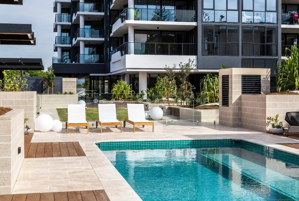 Boardwalk Burleigh Beach - Official