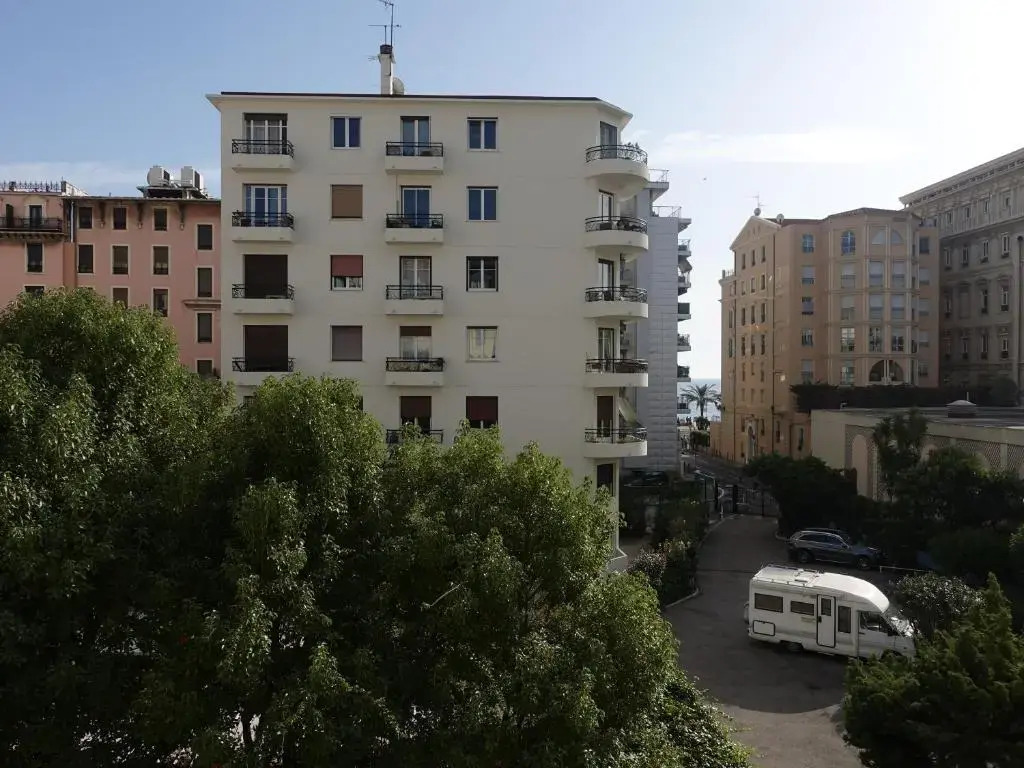 Rue de France mer à 200m